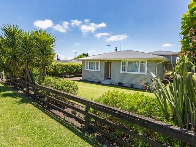 House for rent in Awhitu, Oroua County