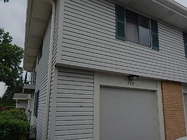 House for sale in Schaumburg, Illinois