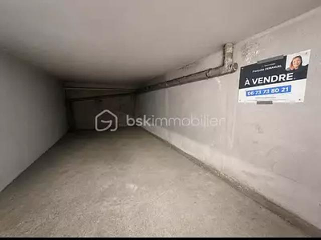 Garage vente à Quartier du Hédas, Pau
