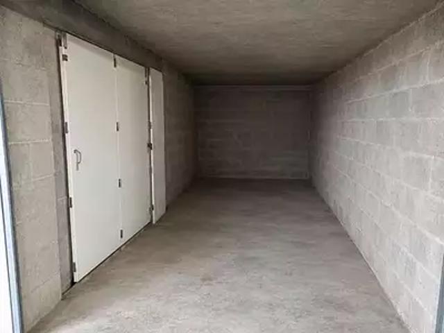 Garage vente à Quartier du Hédas, Pau