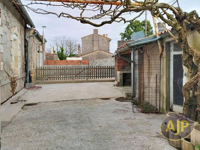 Maison vente à Lesparre-Médoc, Pauillac