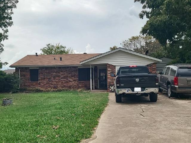 House for sale in Carter, Oklahoma