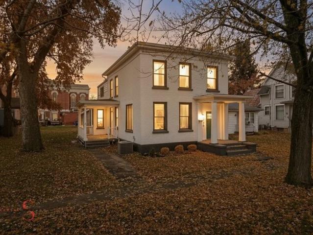House for sale in Ottawa, Illinois