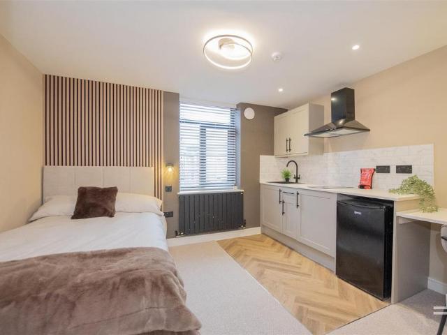 Apartment for rent in Bank Quay, Warrington