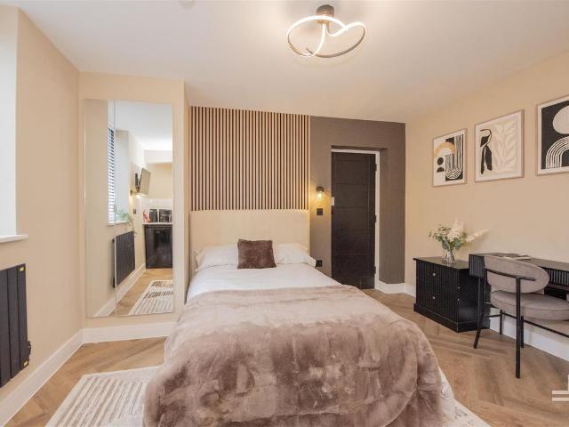 Studio for rent in Bank Quay, Warrington