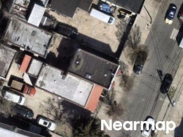 House for sale in The Bronx, Arverne