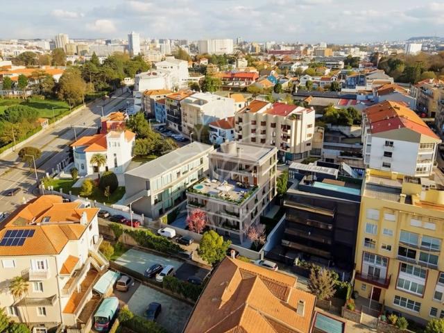 Apartamento venda em Mouteira, Porto
