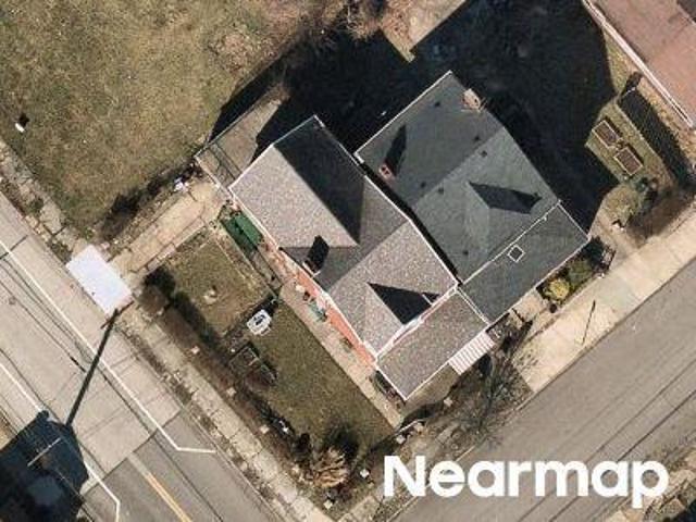 House for sale in Pittsburg, Pennsylvania