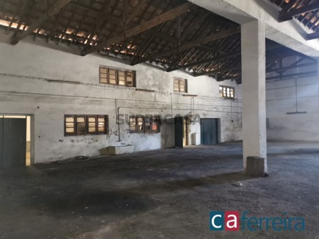 Armazém venda em Almeirim, Santarém