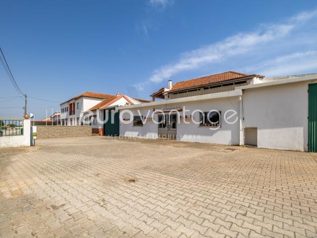 Armazém venda em Juncal, Porto De Mós