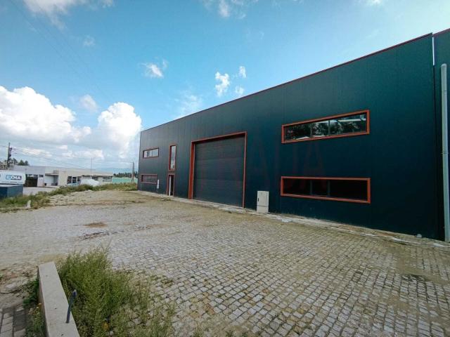 Armazém venda em Vila Verde, Chelo