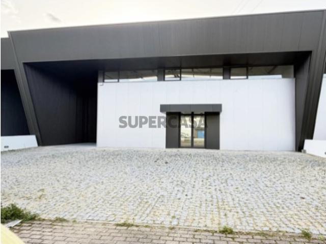 Armazém venda em Arcozelo, Braga