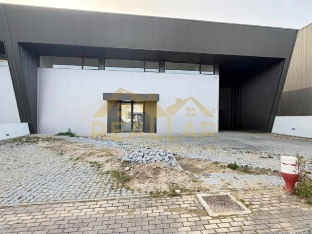 Armazém venda em Arcozelo, Braga