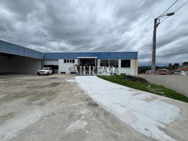 Armazém venda em Gavião, Braga
