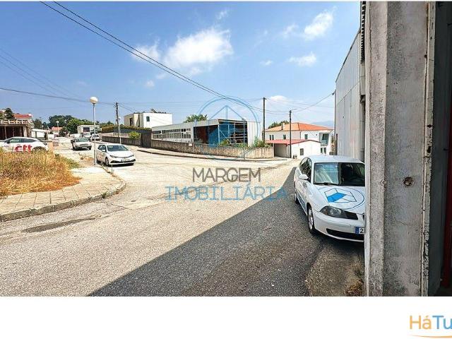 Armazém venda em Gavião, Braga