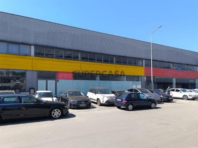 Armazém venda em Braga