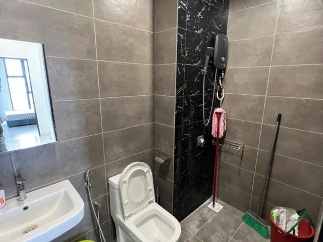 Room for rent in Country Heights Damansara, Kuala Lumpur