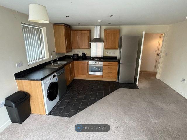 House for rent in Bede Island, Leicester