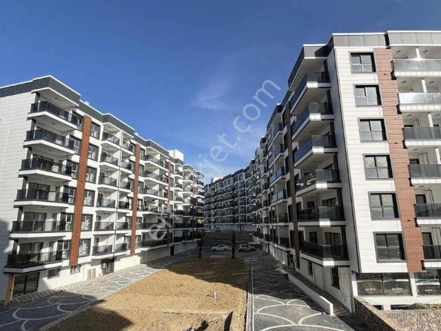 Turgutlu, Manisa içerisinde satılık mülk