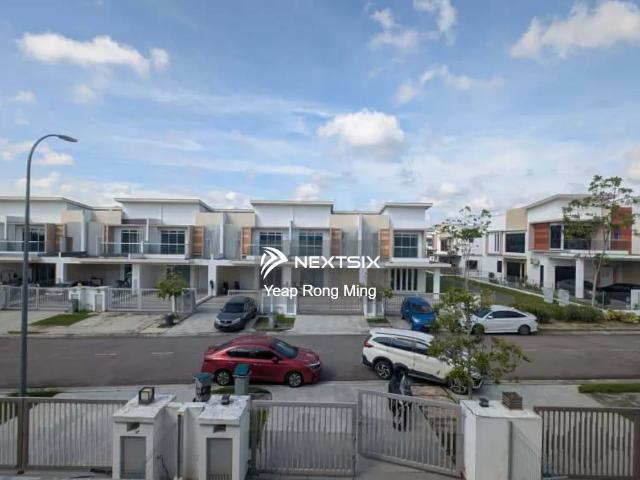 Residential House for sale in Country Heights Damansara, Kuala Lumpur
