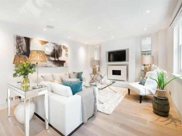 House for rent in Chelsea, Greater London