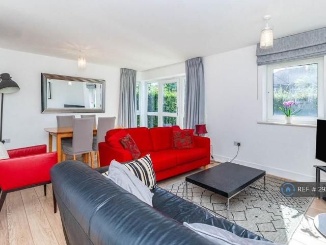 Apartment for rent in Clewer Village, Windsor