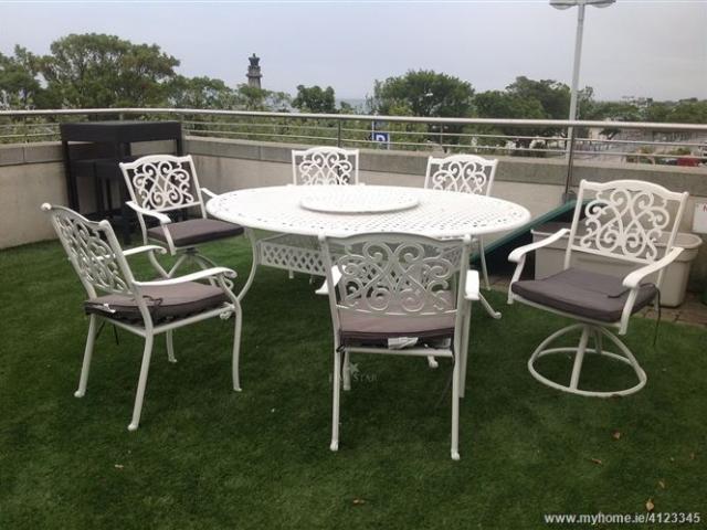 Apartment to rent in Dun Laoghaire