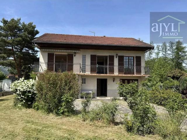 Maison vente à Riom, Malauzat