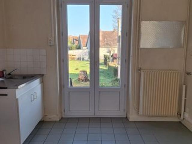 Maison vente à Bourges, Avord