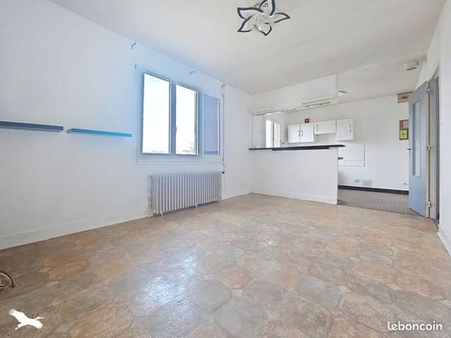 Maison vente à Saint-Amand-Montrond, Cher