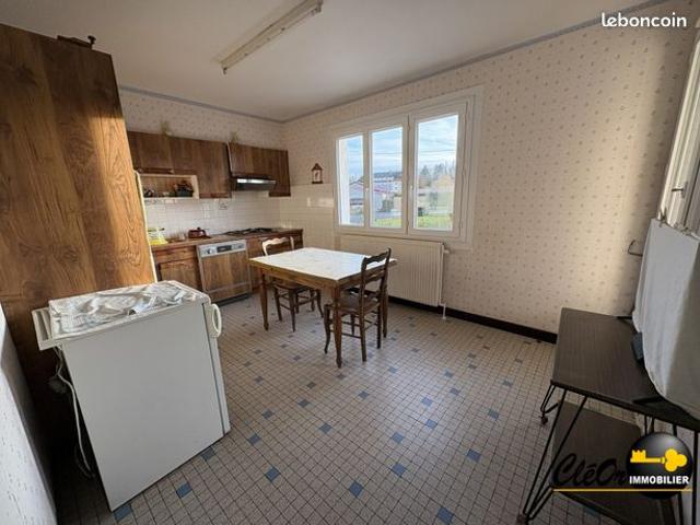Maison vente à Louhans-Châteaurenaud, Louhans