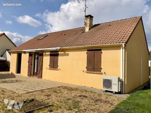 Maison vente à La Flèche, Le Bailleul