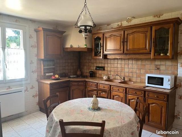 Maison vente à Nontron, Busserolles
