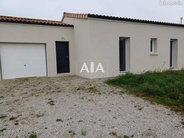 Maison vente à Montmorillon, Voulême