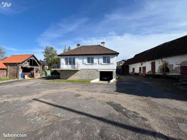 Maison vente à Abbeville, Arrest