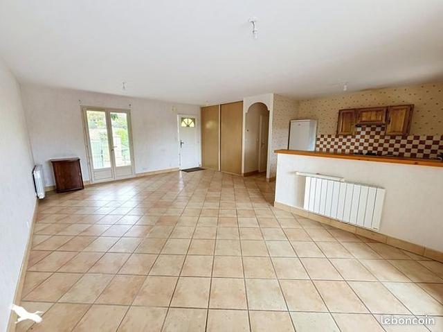 Maison vente à Nontron, Thiviers