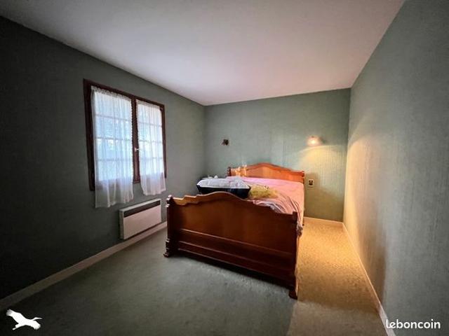 Maison vente à Rochechouart, Les Salles-lavauguyon