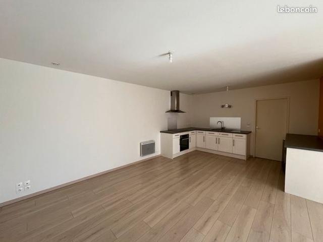 Maison vente à Saint-Yrieix-sur-Charente, Charente