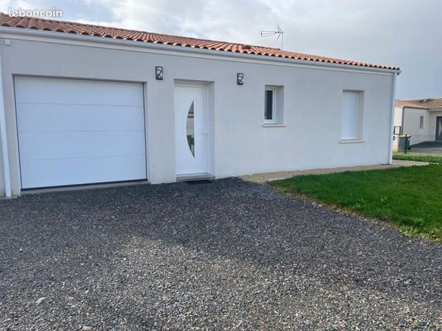 Maison vente à Niort, La Crèche