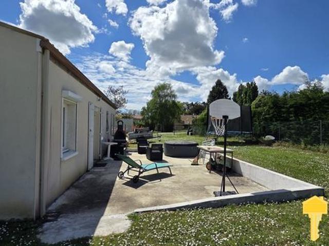 Maison vente à Saintes, Saint-andré-de-lidon