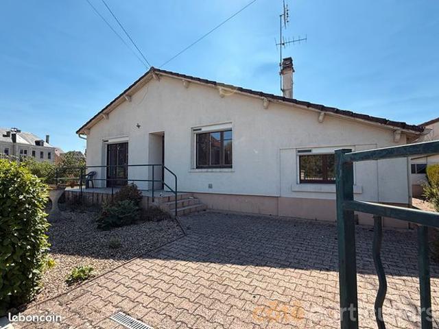Maison vente à Saint-Amand-Montrond, Charenton-du-cher