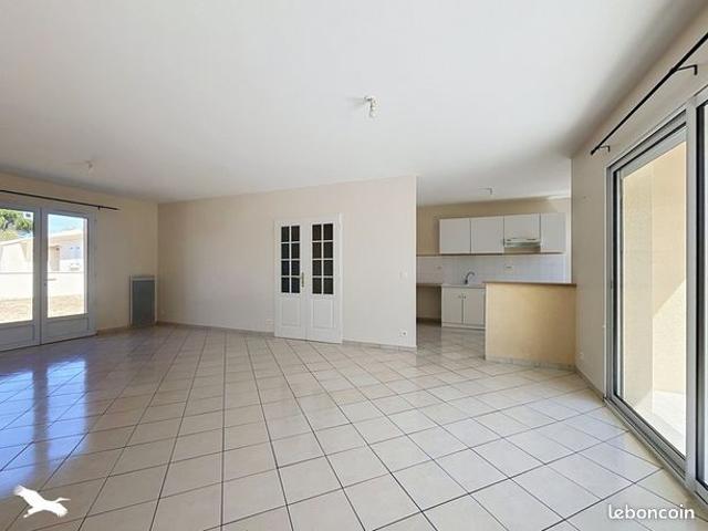Maison vente à Châteauneuf-sur-Charente, Charente