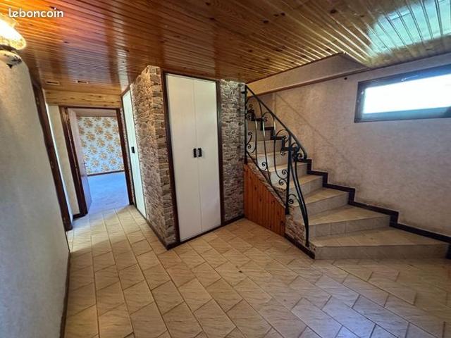 Maison vente à Sens, Saint-julien-du-sault