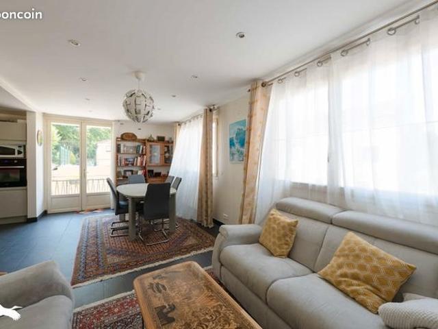 Maison vente à Pontoise, Méry-sur-oise