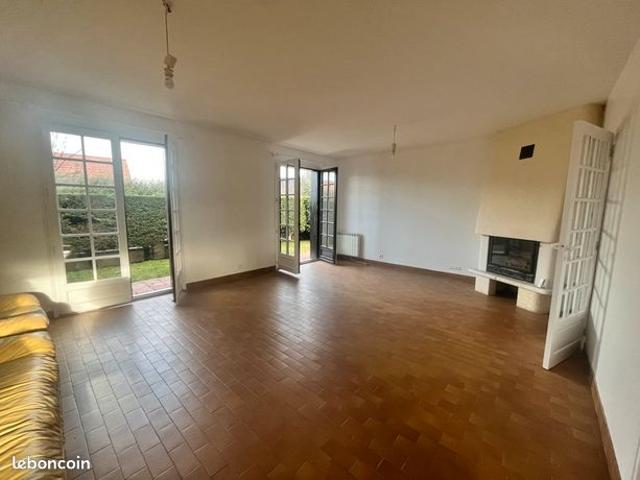 Maison vente à Brive-la-Gaillarde, Saint-pantaléon-de-larche
