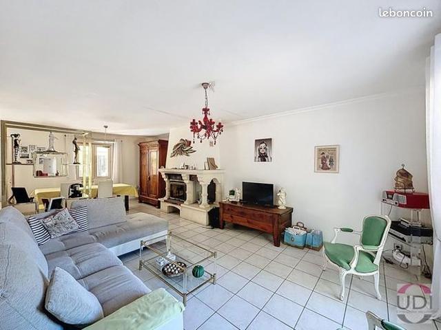 Maison vente à Montluçon, Domérat