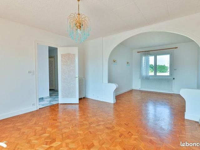 Maison vente à Cognac, Châteaubernard