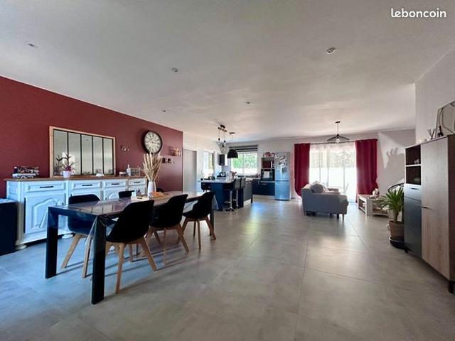 Maison vente à Niort, La Crèche