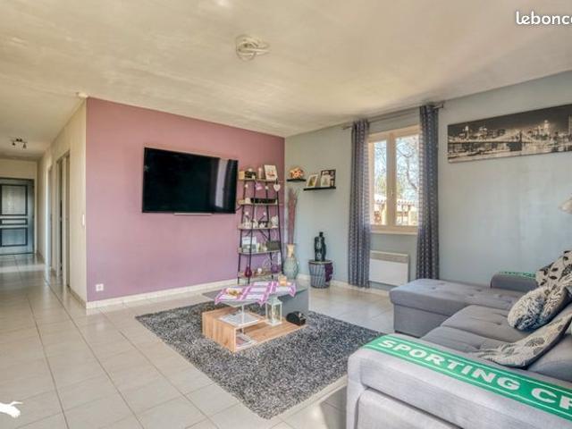 Maison vente à Biron, Charente-Maritime