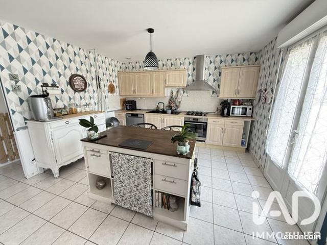 Maison vente à Châtellerault, Chenevelles